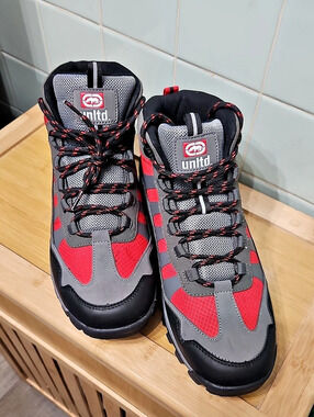 Echo unltd. OTTAWA-03M. Color Block Boots Gray & Red US 9 New